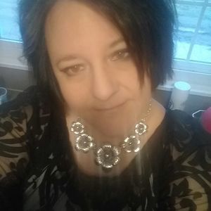 Meet your Posher, Tonia